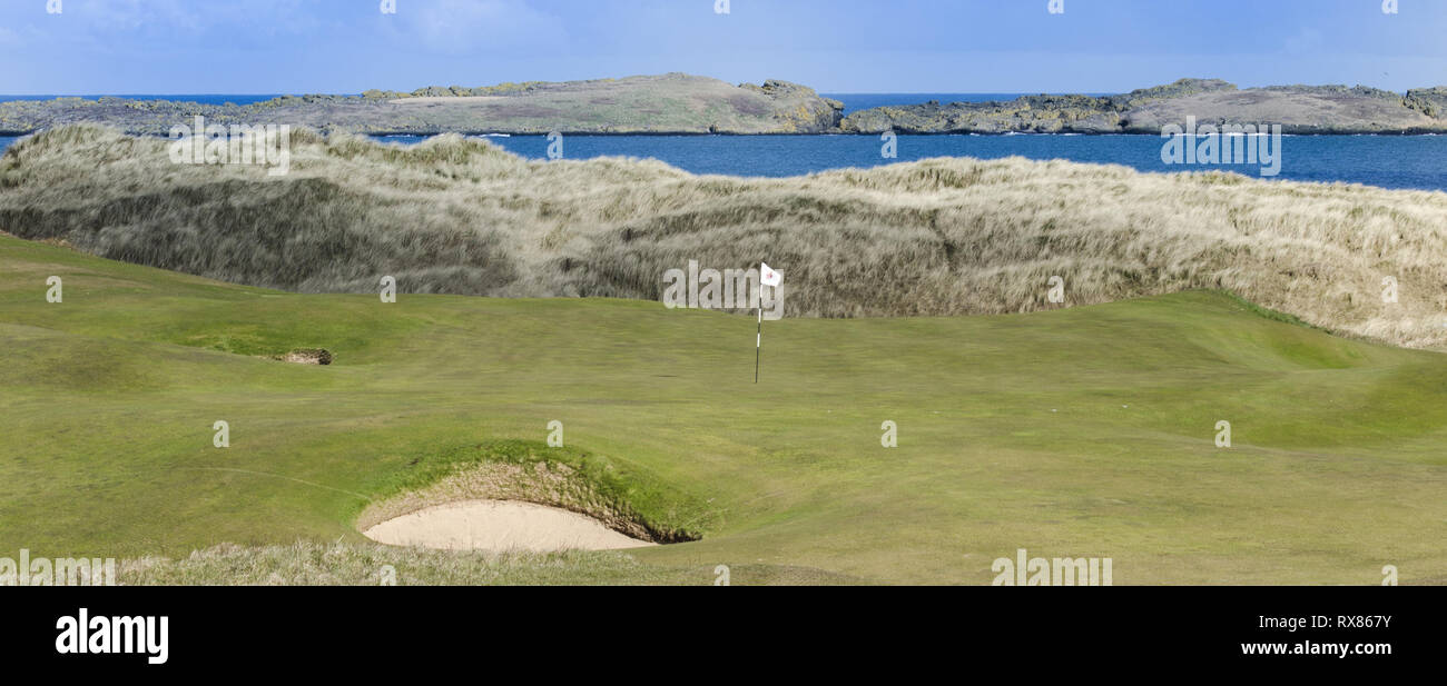 18 Mar 2015 Le Club de golf Royal Portrush Portrush , ,Co. N.Antrim en Irlande. Prise sur le Club de golf Royal Portrush cours en 2015. Ce cours (avec quelques Banque D'Images