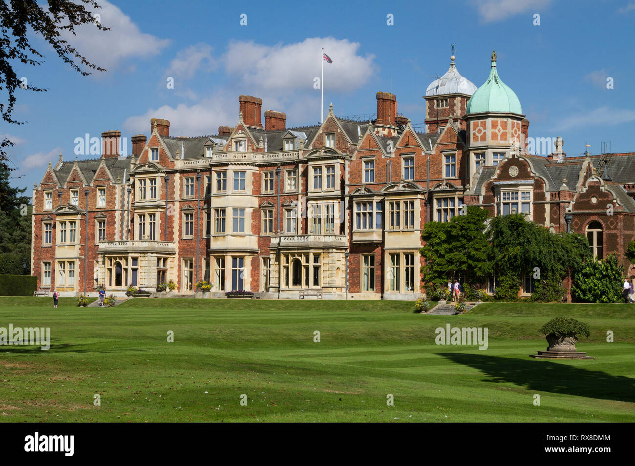 Sandringham House Gardens et 20 000 hectares, maison privée de sa Majesté la Reine Elizabeth II à Sandringham .Angleterre Norfolk Banque D'Images