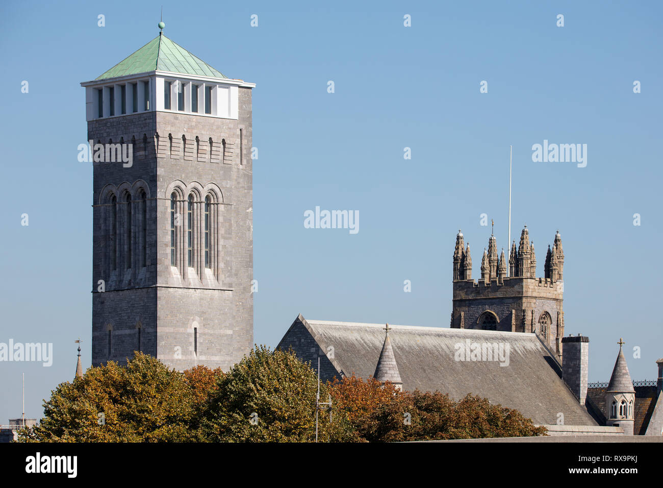 Plymouth Guildhall Guildhall Square est situé sur dans le centre-ville de Plymouth, Devon, Angleterre. Il a été construit à la fin du xixe siècle par Norma Banque D'Images