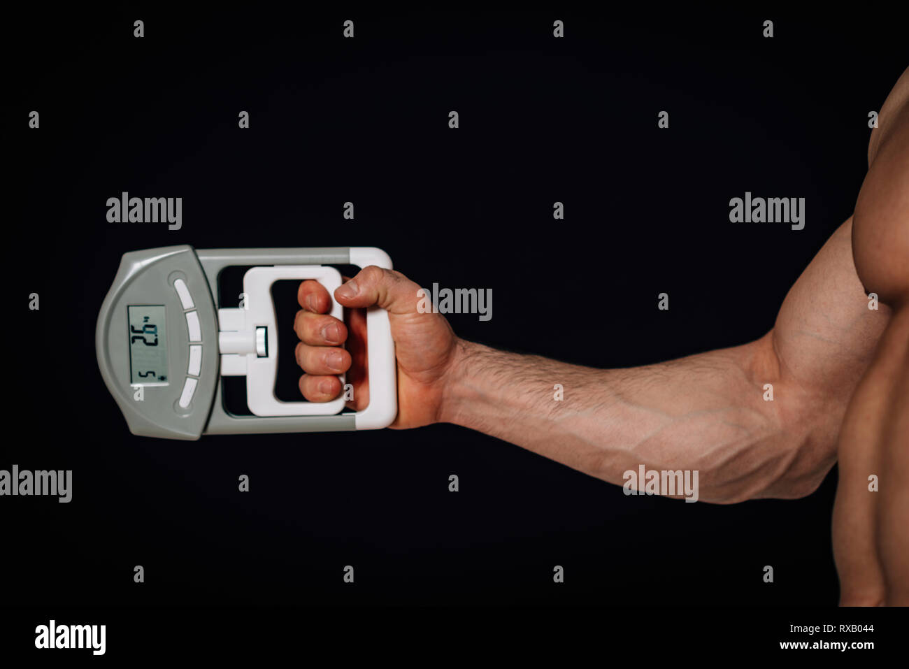 La mesure de la force musculaire de préhension avec dynamomètre Photo Stock Alamy