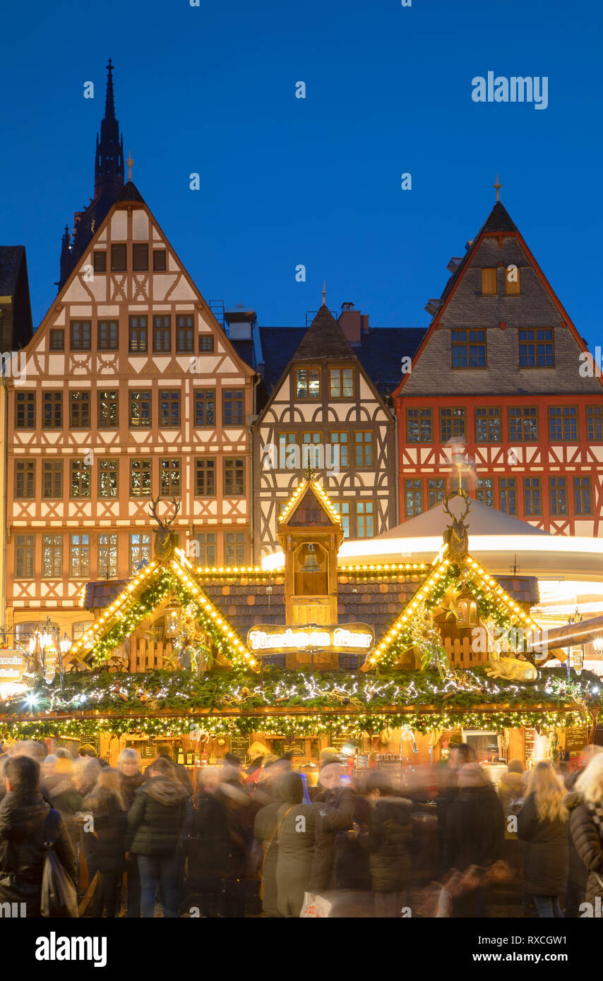 Marché de Noël de Francfort, au crépuscule, Frankfurt am Main, Hesse, Allemagne Banque D'Images