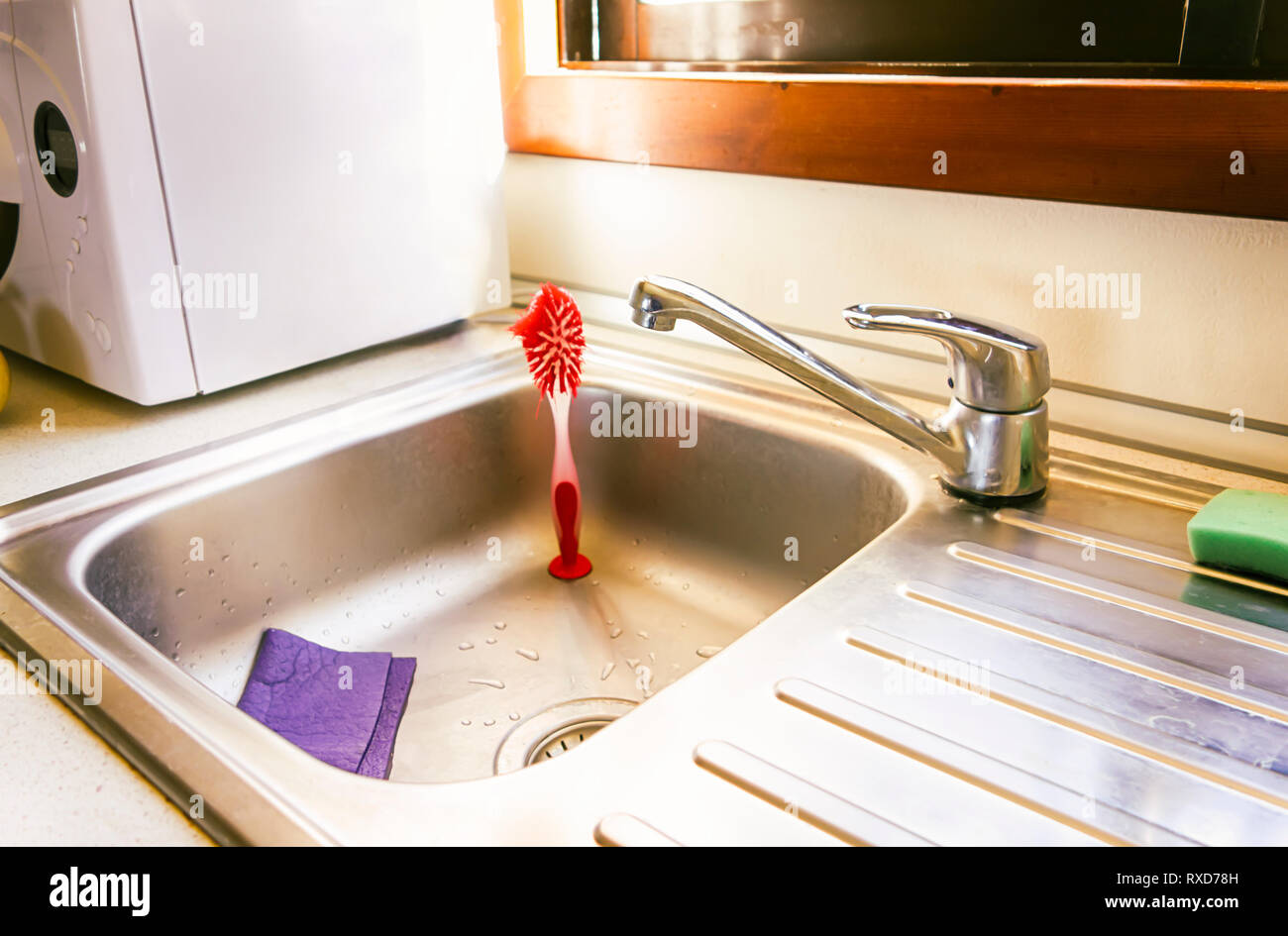 Cuisine intérieure avec évier. Close-up. Banque D'Images