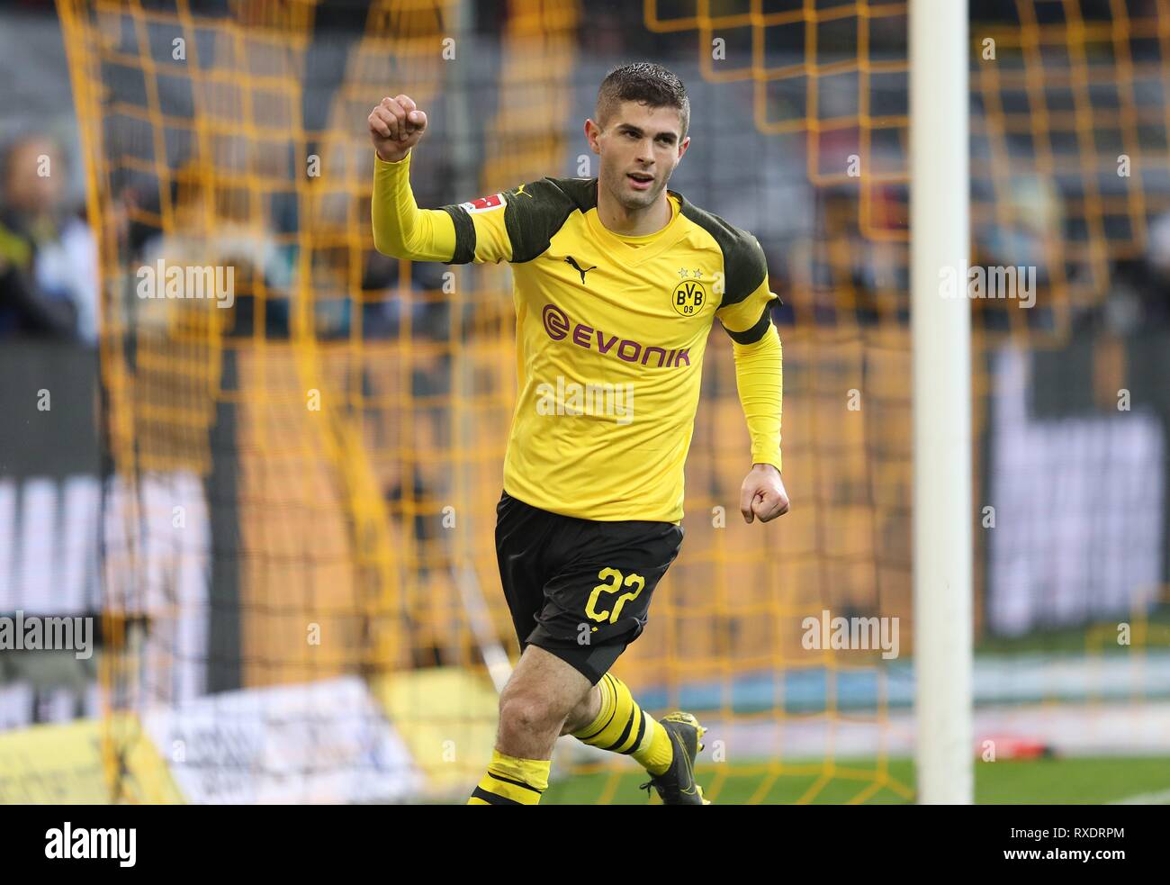 Dortmund,Allemagne. . 09Th Mar, 2019. firo : 09.03.2019, Football, 2018/2019, 1.Bundesliga BVB Borussia Dortmund - VfB Stuttgart 3:21 jubilation sur son objectif à 3 : 1 Christian Pulisic | Conditions de crédit dans le monde entier : dpa/Alamy Live News Banque D'Images