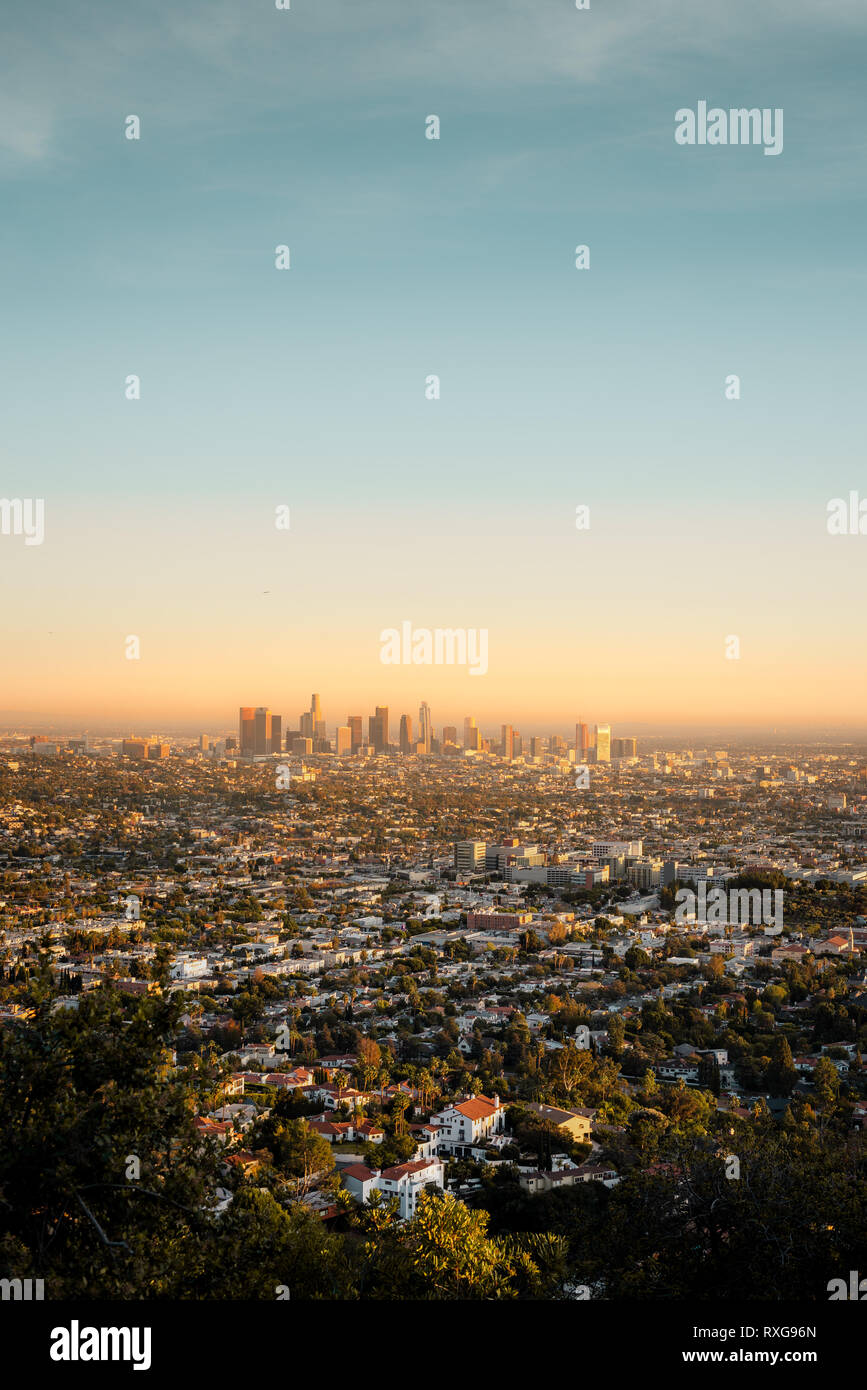 La prise de la vista Observatoire Griffith au coucher du soleil Banque D'Images
