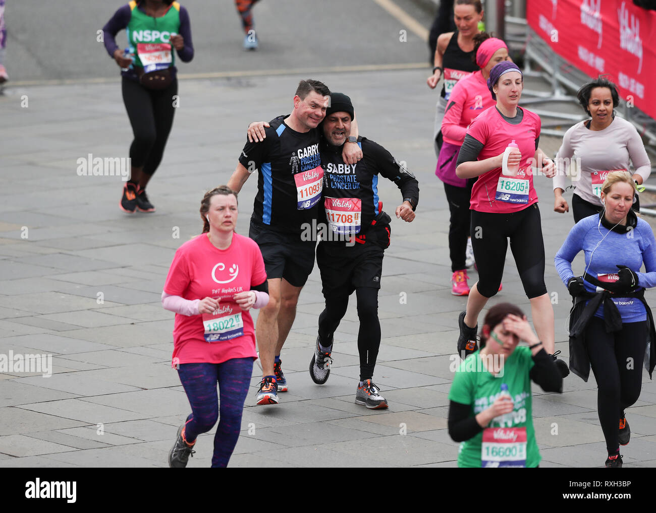 Londres, Royaume-Uni. 10 mars 2019. L'épanouissement de grands demi-marathon ; Non Les coureurs d'élite près de la ligne d'Action : Crédit Plus Sport Images/Alamy Live News Banque D'Images