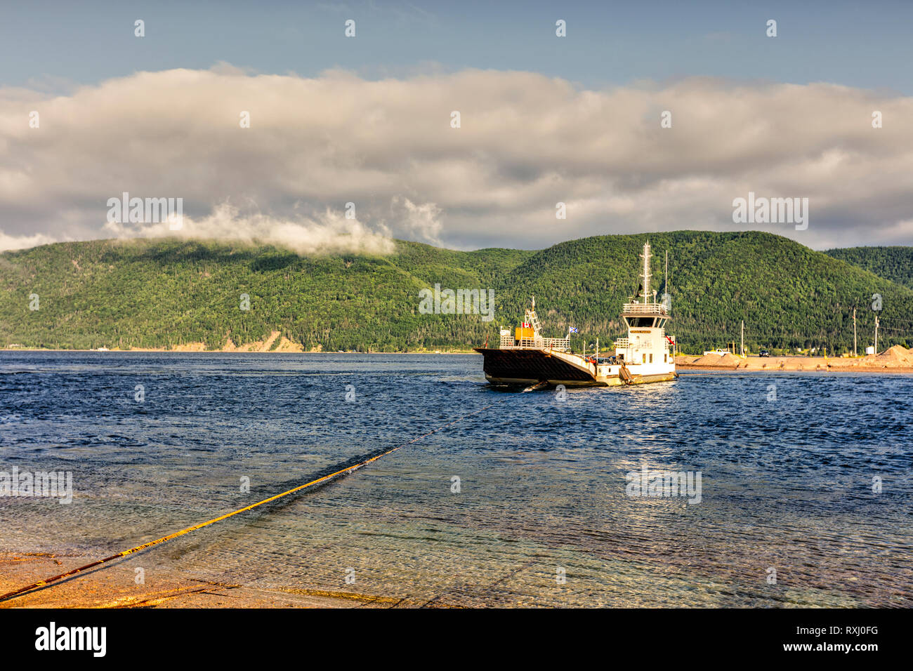 Englishtown Ferry, lac Bras d'Or, l'île du Cap-Breton, Nouvelle-Écosse, Canada Banque D'Images