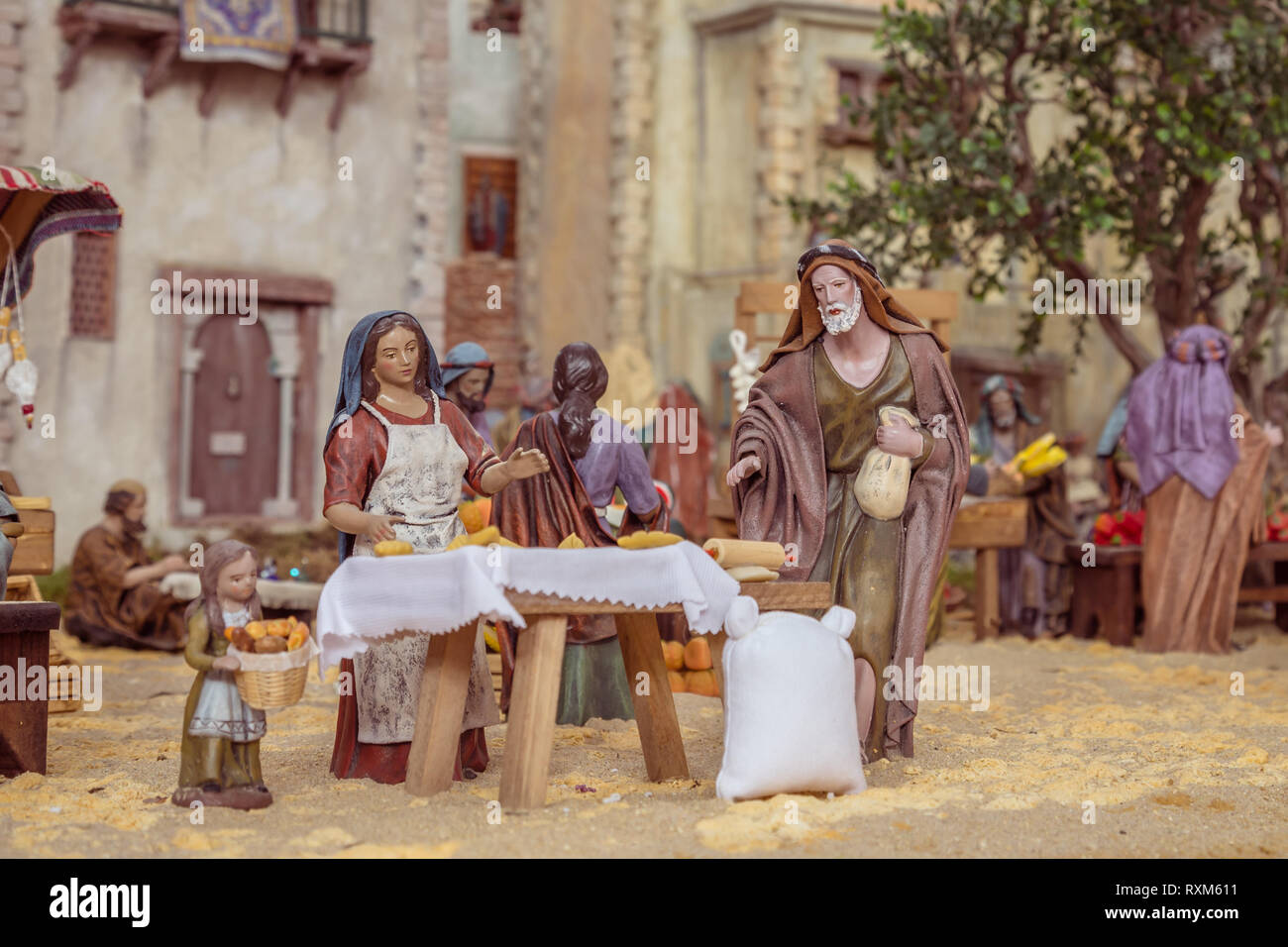 Venise, Espagne - Décembre 02, 2016 : crèche avec la main, figures en bois Banque D'Images