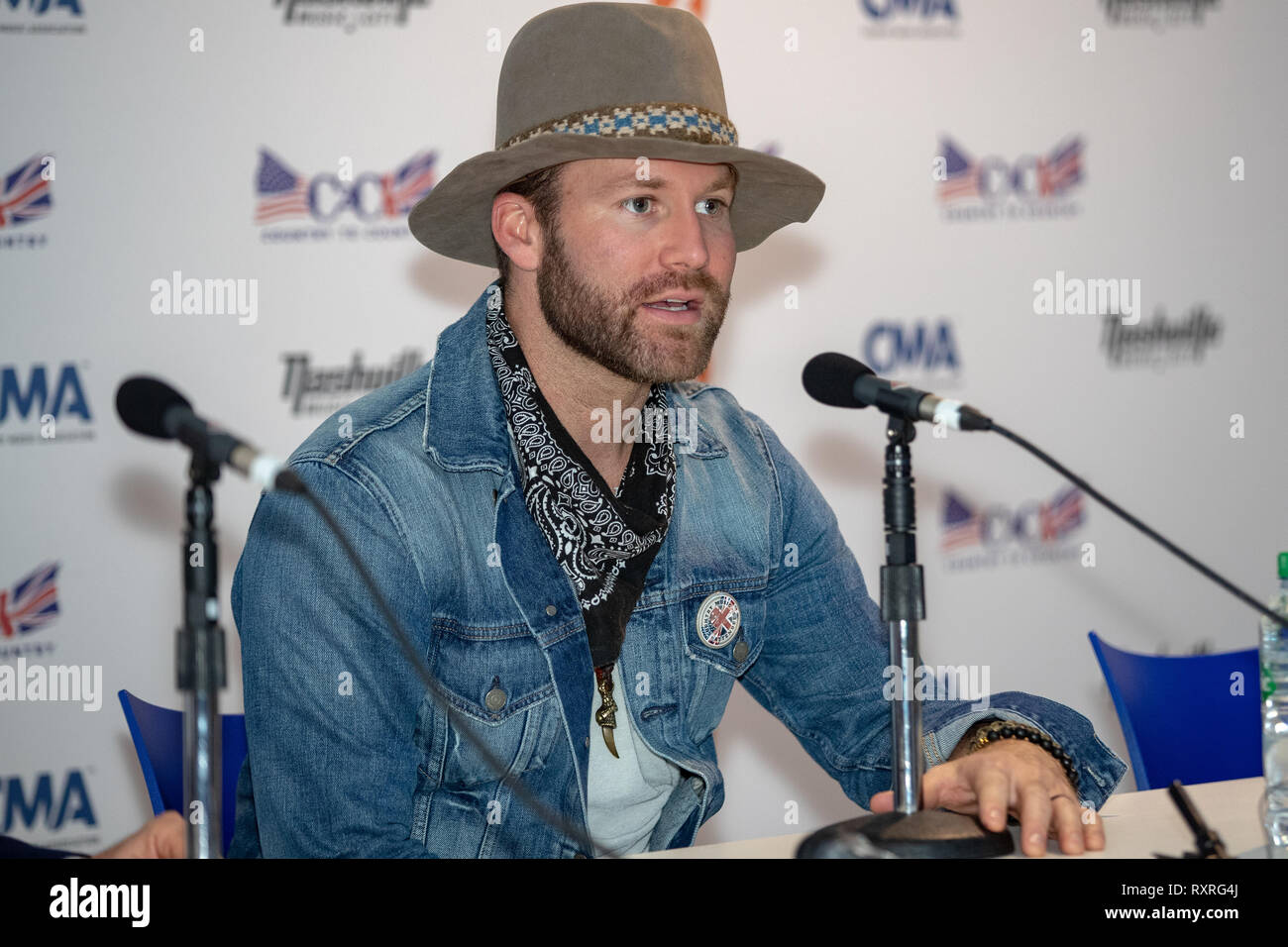 Londres, Royaume-Uni. 10 Mar 2019. Blanc Drake pose backstage sur jour 3 de C2C : un pays à l'autre, à l'O2 Arena, le Crédit : Jason Richardson / Alamy Live News Banque D'Images