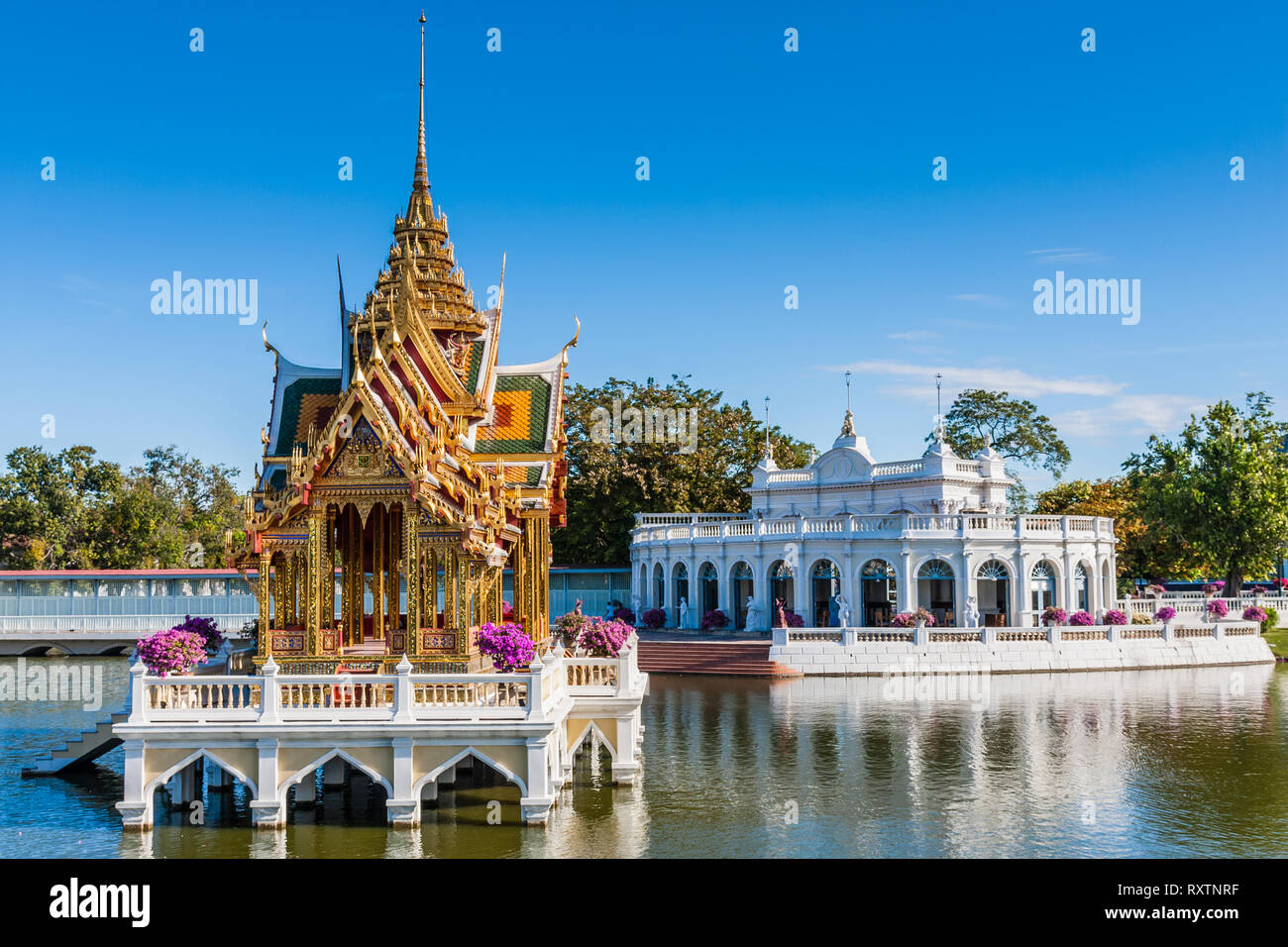 Aisawan Salle du Trône du Palais d'été (Palais Royal de Bang Pa-In) et park, Ayutthaya, Thaïlande Banque D'Images