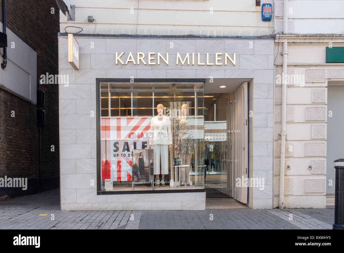 La succursale de Windsor de Karen Millen clothes shop sur Peascod Street, Windsor Banque D'Images