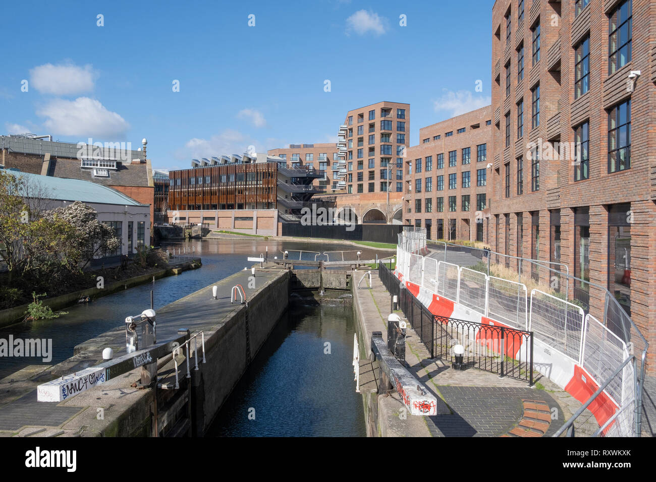 Mars 2019 : Camden Town, le nouveau Camden Lock Village, construit par le groupe MACE et administré par Labtech est presque terminée à côté du Regents Canal Banque D'Images