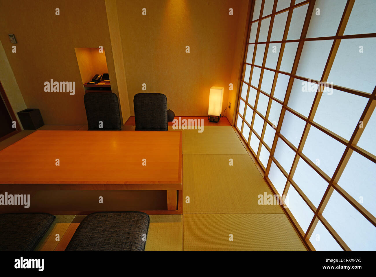 KYOTO, JAPON -23 oct 2019- Avis de l'hôtel Hyatt Regency Kyoto est un hôtel de luxe situé dans le quartier Higashiyama de Kyoto près du temple Sanjusangen-do. Banque D'Images