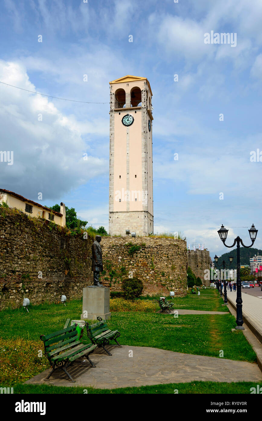 Tour de l'horloge et forteresse, Elbasan, Albanie, Elbasani Banque D'Images