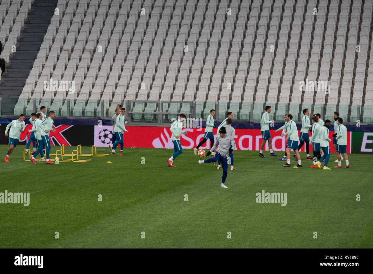 Turin, Italie. Mar 11, 2019. L'équipe de l'Atletico Madrid Atletico Madrid au cours de la session de formation avant le match de la Ligue des Champions Juventus vs Atletico Madrid, Italie, Turin à l'Alianz Stadium, Crédit : Alberto Gandolfo/Alamy Live News Banque D'Images