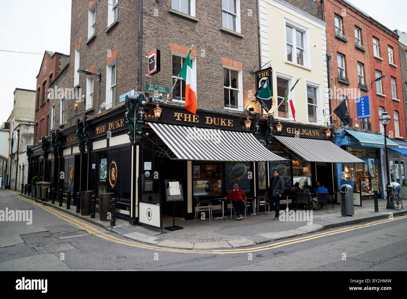 Le duc et Gilligans pub Début du sentier littéraire de Dublin Dublin République d'Irlande Europe Banque D'Images