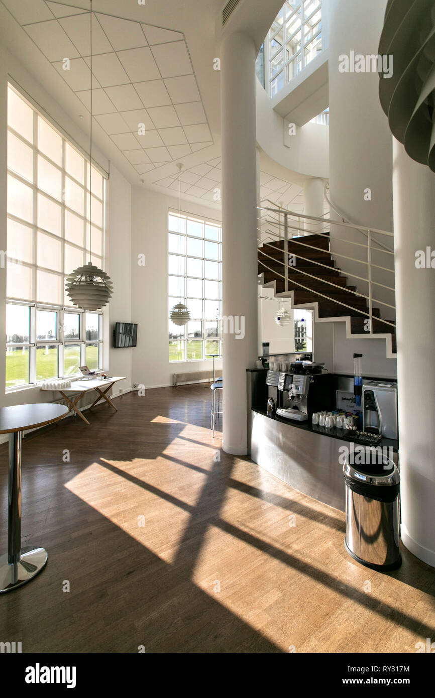 Moller Center,Cambridge. L'architecte danois Henning Larsen. £10m donnée à la construire par la Fondation Moller Maersk, qui fait partie de la famille d'expédition. Banque D'Images