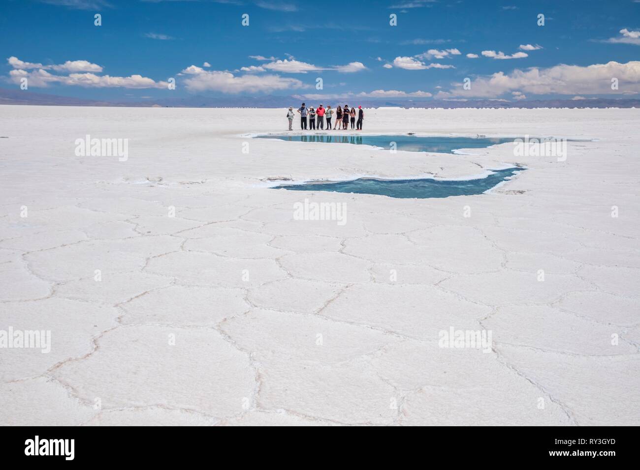 L'Argentine, la province de Salta, dans le désert de la Puna, San Antonio de los Cobres, salines, Salinas Grandes près de Tres Morros Banque D'Images