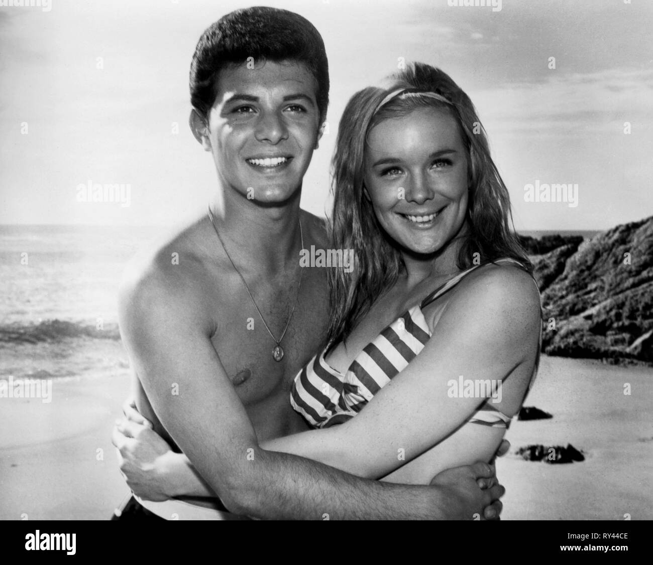 EVANS,AVALON, BEACH BLANKET BINGO, 1965 Banque D'Images