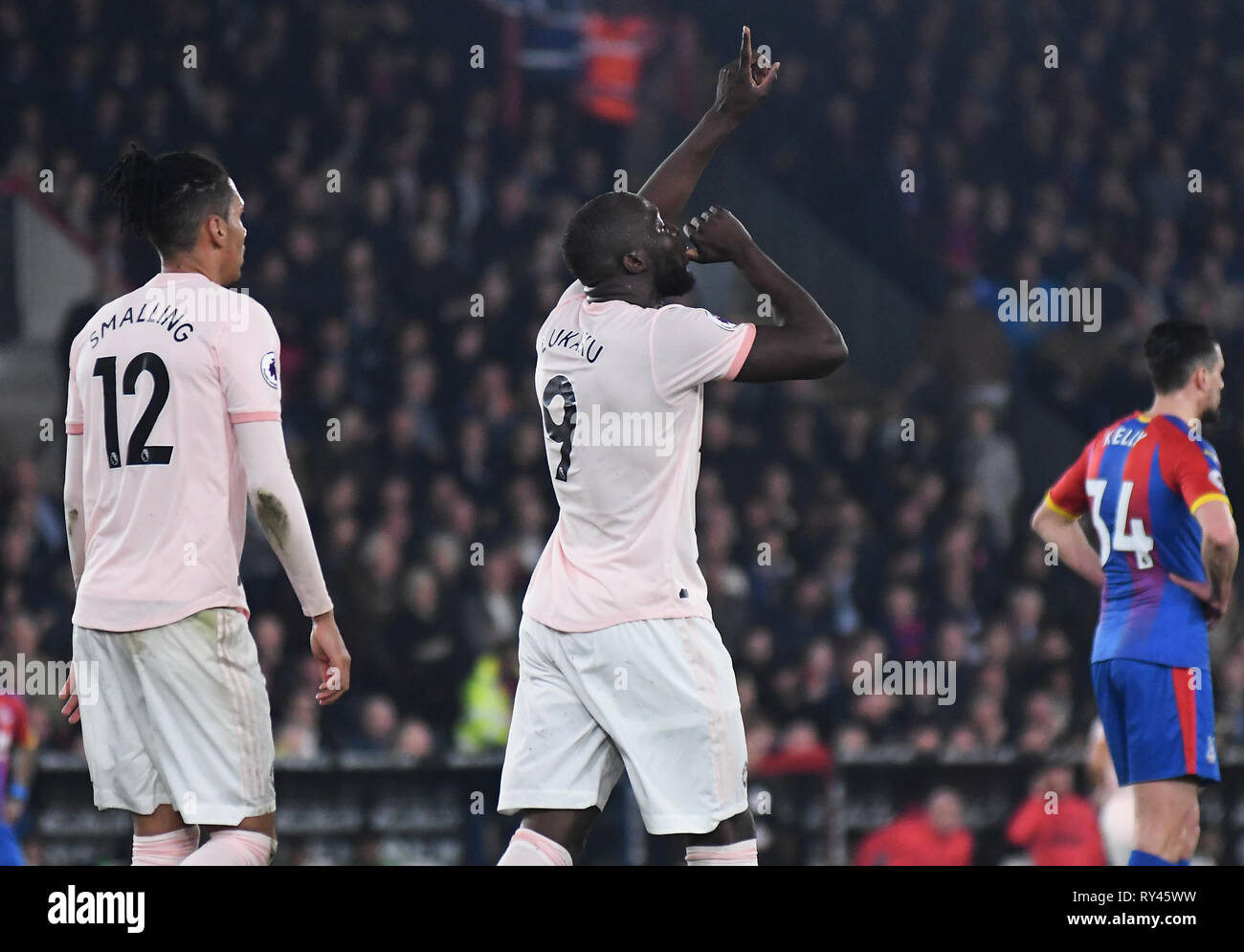 Londres, ANGLETERRE - 27 février 2019 : Romelo Lukaku de Manchester célèbre après avoir marqué un but lors de la Premier League 2018/19 match entre Crystal Palace FC et Manchester United à Selhurst Park. Banque D'Images