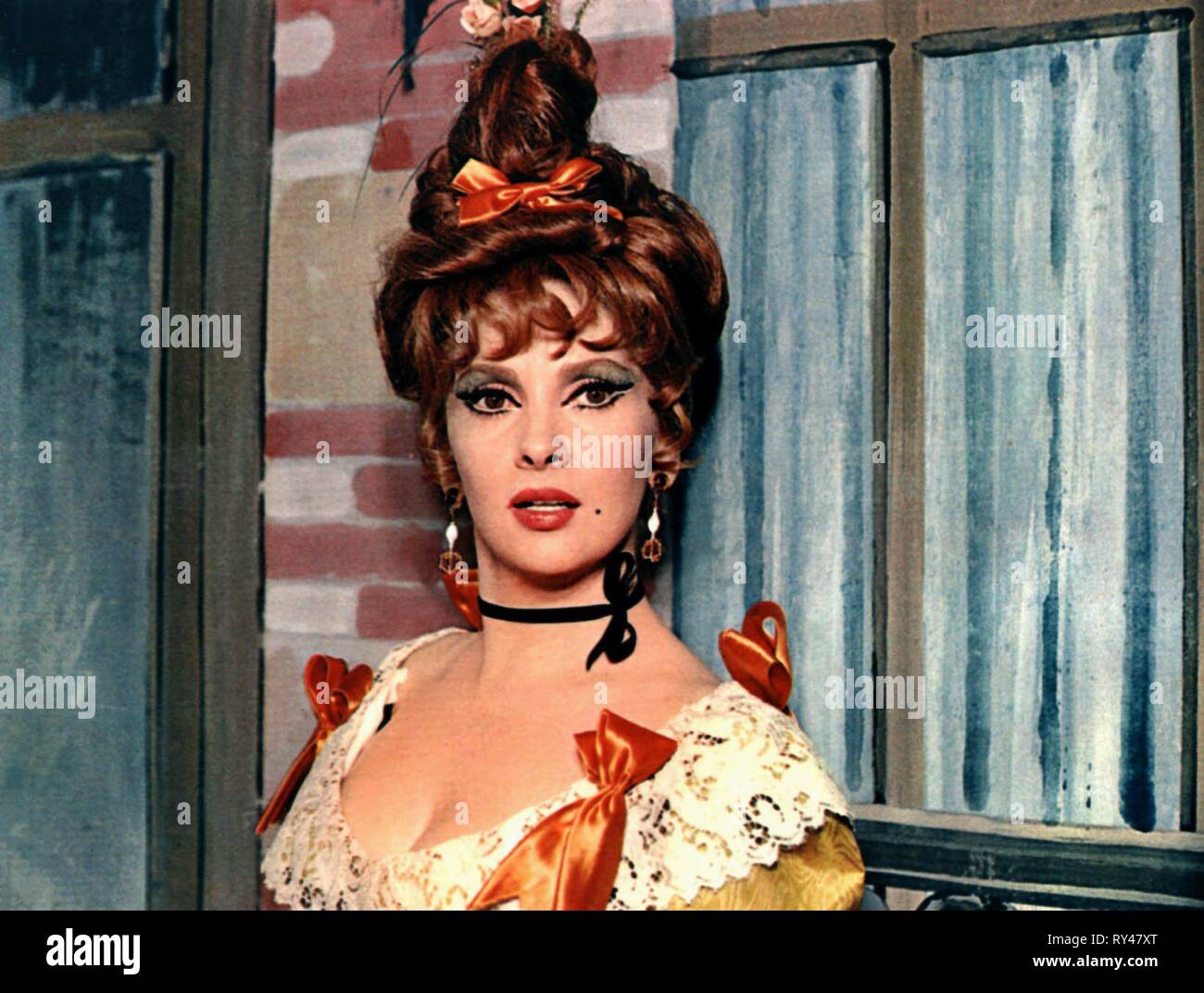 GINA LOLLOBRIGIDA, hôtel PARADISO, 1966 Banque D'Images