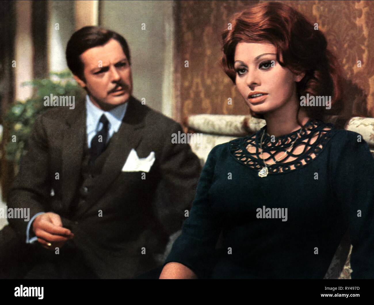 MASTROIANNI, LOREN, MARIAGE DE STYLE ITALIEN, 1964 Banque D'Images