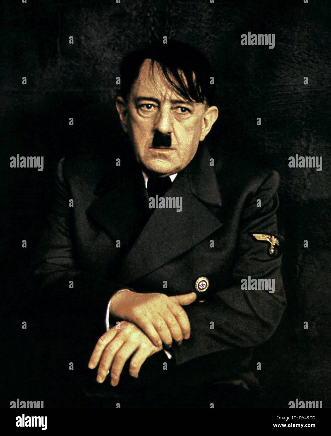ALEC GUINNESS, HITLER : les dix derniers jours, 1973 Banque D'Images