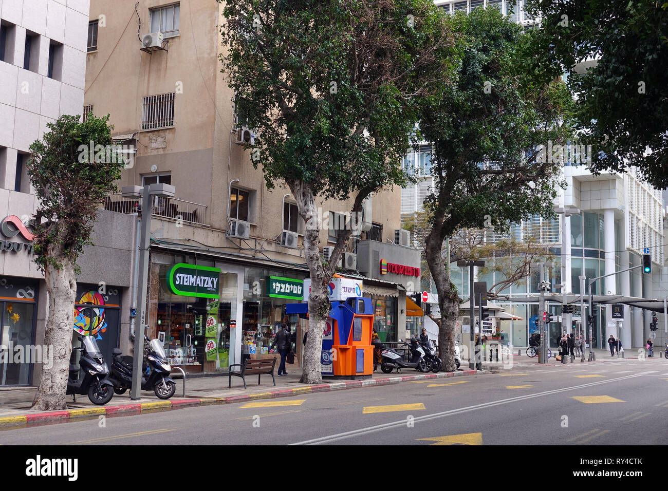 Magasin de livres de Steimatzky à tel Aviv Banque D'Images