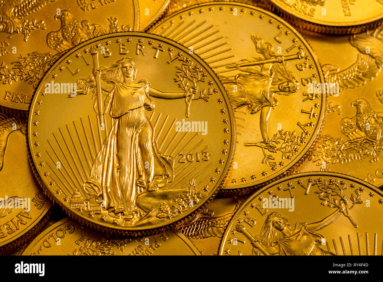 Pile de trésor américain une once de pièces d'Aigle d'Or Banque D'Images