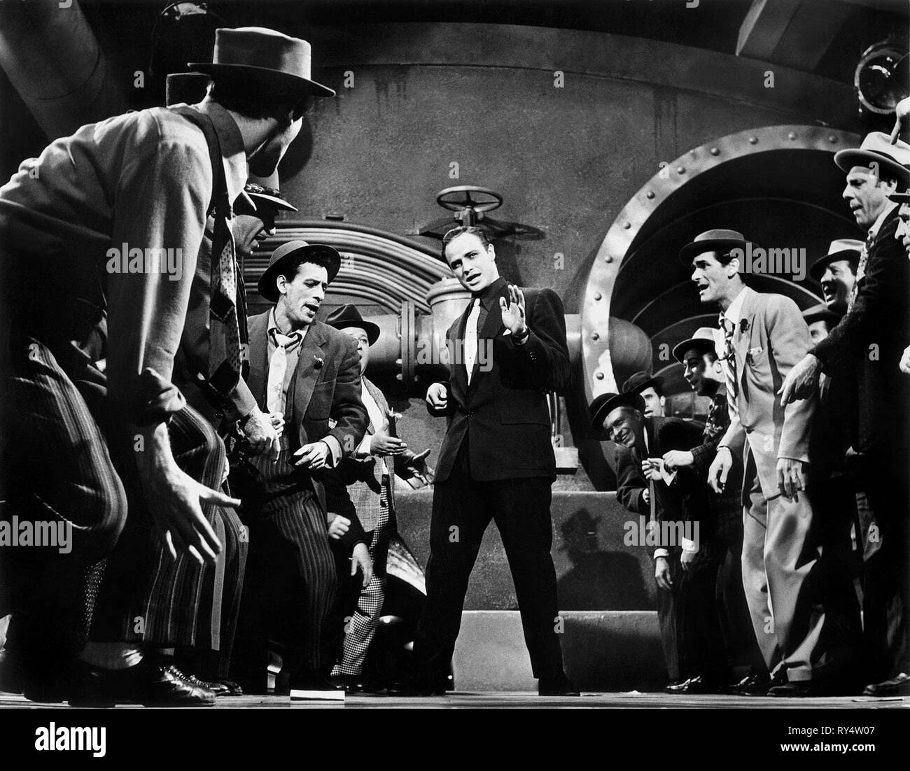 MARLON BRANDO, GUYS AND DOLLS, 1955 Banque D'Images