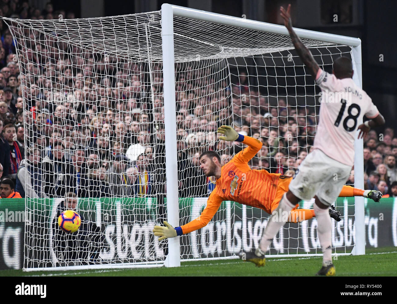 Londres, ANGLETERRE - 27 février 2019 : David de Gea de Manchester en photo au cours de la Premier League 2018/19 match entre Crystal Palace FC et Manchester United à Selhurst Park. Banque D'Images