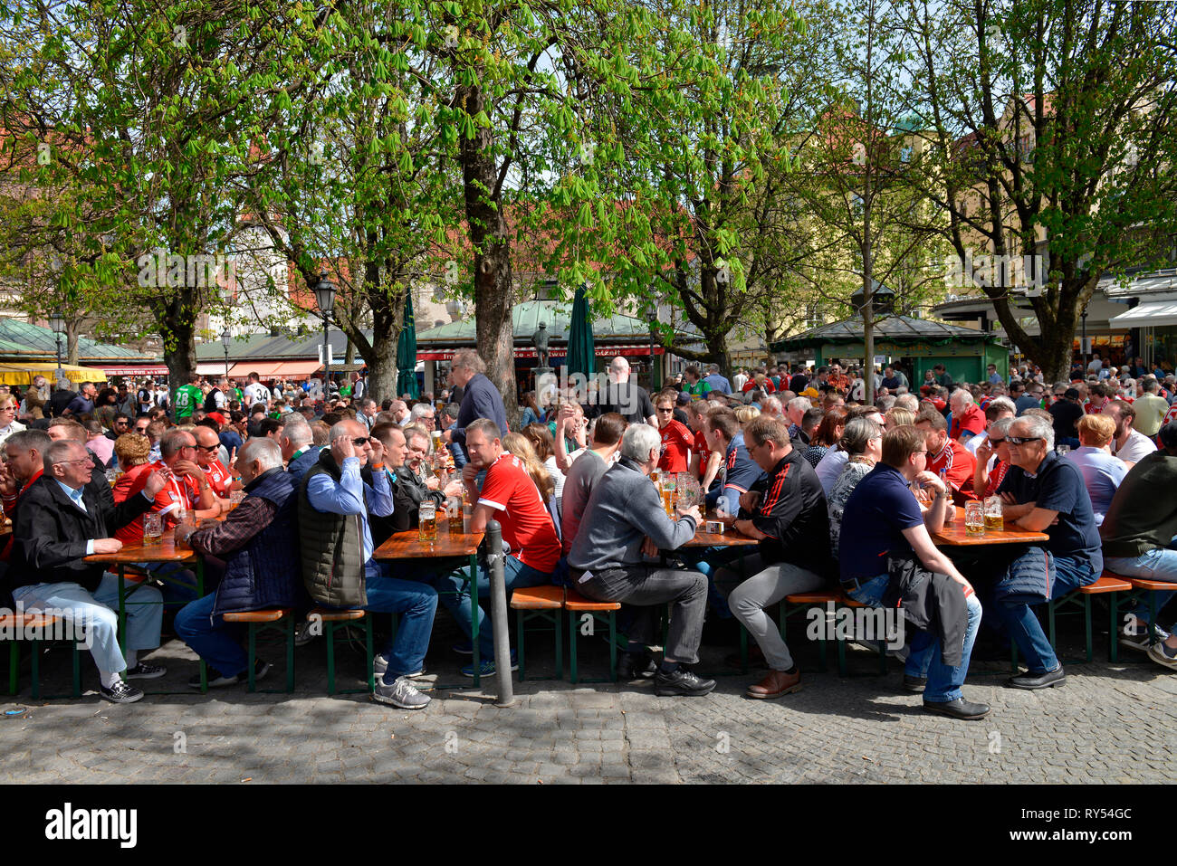 Biergarten, Viktualienmakt, Munich, Bayern, Deutschland Banque D'Images