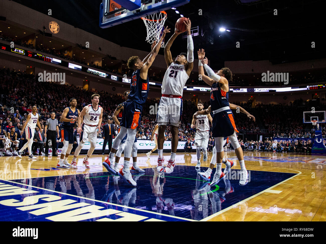 Mar 11 2019 Las Vegas, NV, États-Unis d'avant 1568 Rui Hachimura (21) disques durs au panier pendant la Conférence de la côte ouest de la NCAA Men's Basket-ball tournoi semi-finale entre l'onde et la Pepperdine Bulldogs Gonzaga 100-74 victoire à Orleans Arena de Las Vegas, NV. James Thurman/CSM Banque D'Images