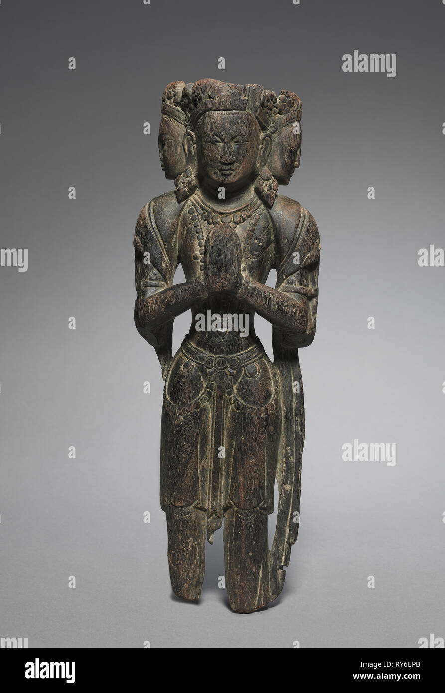 Bodhisattva Avalokitesvara, 900-1200. Tibet voyage Maldives, probablement, 10ème et 12ème siècle. Bois ; total : 43,8 cm (17 1/4 in Banque D'Images
