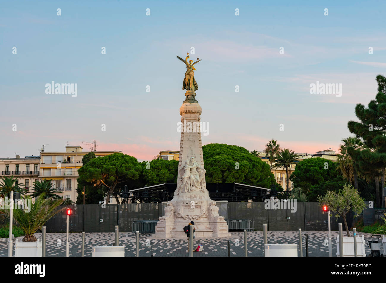 Nice, 21 OCT : matin, superbe vue sur le monument du Centenaire statue le Oct 20, 2018 à Nice, France Banque D'Images