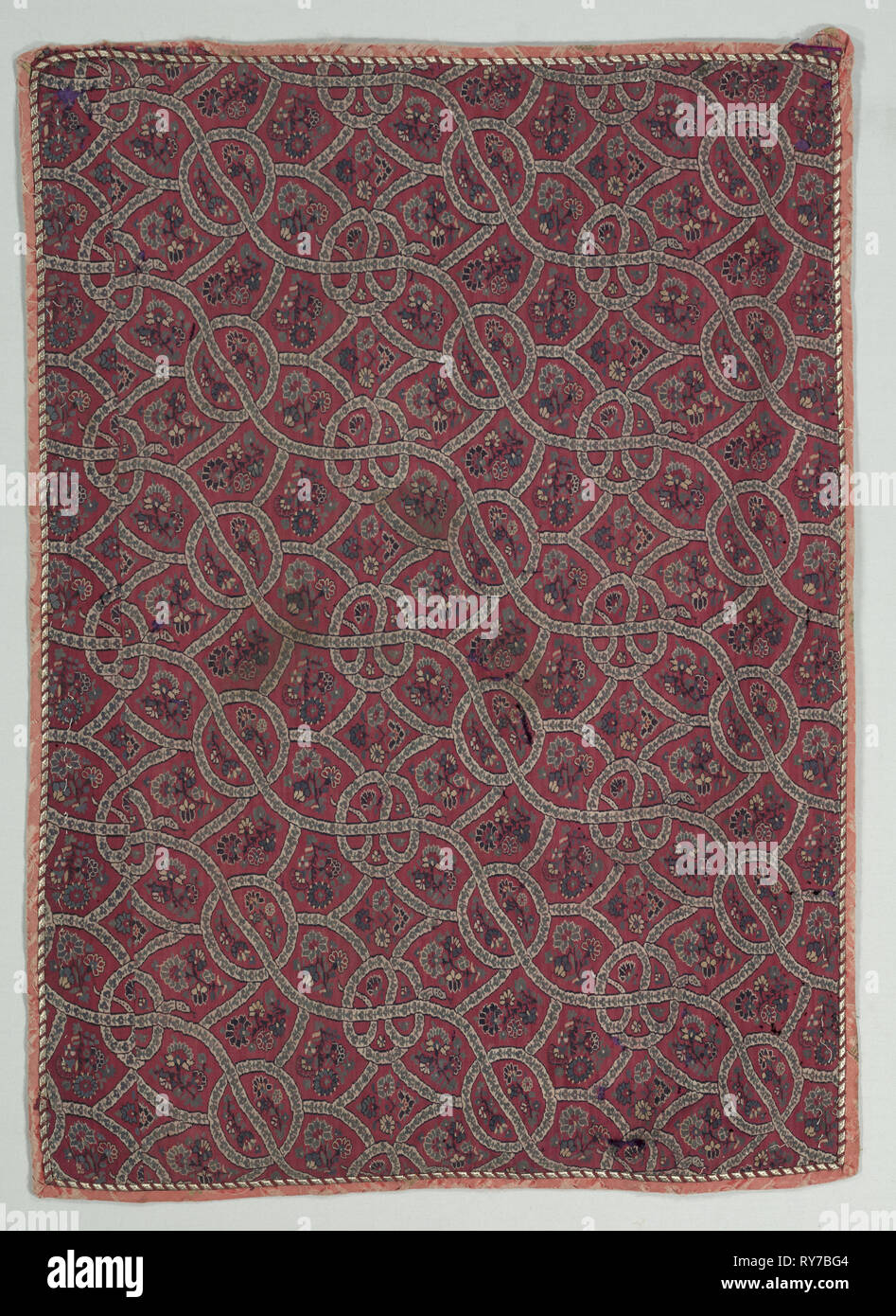 Fragment, les serpents et les fleurs, 1790-1810. L'Inde, au Cachemire, fin du 18e-début du 19e siècle. Sergé 2/2 tapisserie (S), double entrebarrage ; laine ; total : 66,6 x 90,1 cm (26 1/4 x 35 1/2 po Banque D'Images