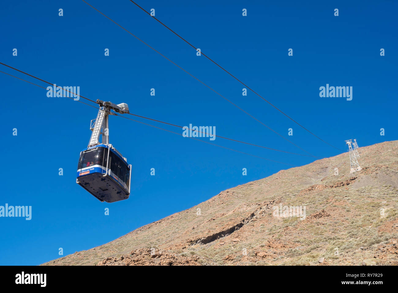 Cable car le transport de passagers jusqu'à le mont Teide, le Parc National du Teide, Tenerife, Canary Islands Banque D'Images