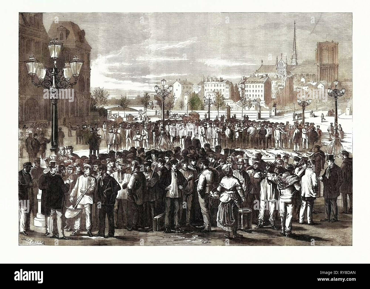 En attente d'ouvriers engagés dans la place de l'Hôtel de Ville de Paris France 1869 Banque D'Images