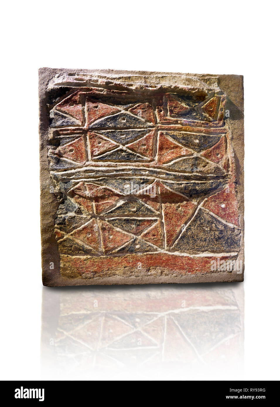 Fresque murale géométrique des triangles rouge et noir qui semble être un modèle exemplaire de tapis. 6000 BC. . Catalhoyuk Collections. Museum of Anatolian Civili Banque D'Images