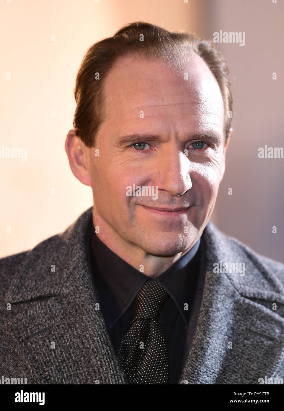 Ralph Fiennes participant à la White Crow UK Premiere tenue au Curzon Mayfair, Londres. Banque D'Images