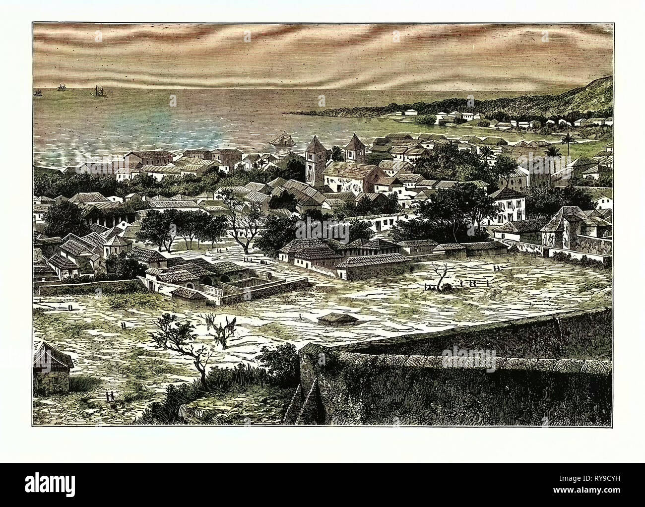 Vue sur la Rade ET LA VILLE DE SAN PAOLO DE LOANDA, AFRIQUE DE L'OUEST Banque D'Images