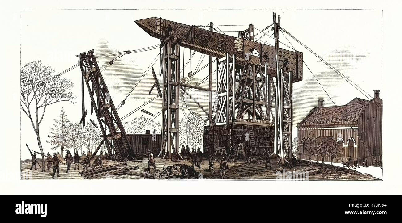 New York : La méthode par laquelle l'obélisque a été installé dans sa position permanente dans Central Park, États-Unis, janvier 1881, gravure 1880 Banque D'Images