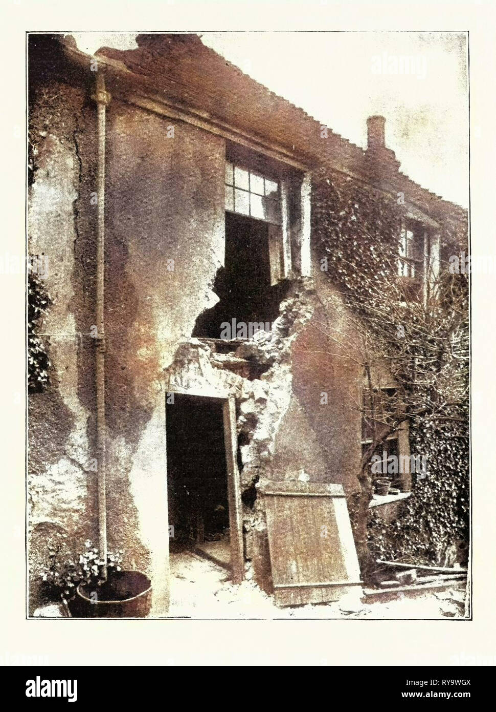 Le glissement de terrain à Anne : une maison à Sandgate, UK, 1893 Gravure Banque D'Images
