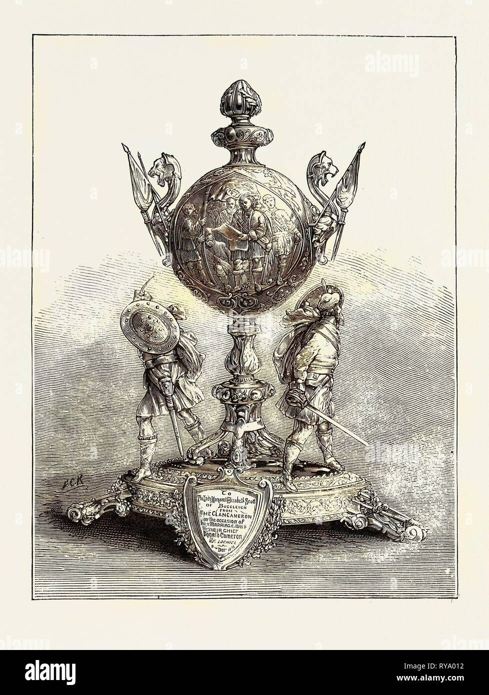 Le Clan Cameron Présentation à Lochiel, Vase présenté à Lady Margaret Elizabeth Scott du Clan Cameron à l'occasion de son mariage avec Donald Cameron de Lochiel Banque D'Images