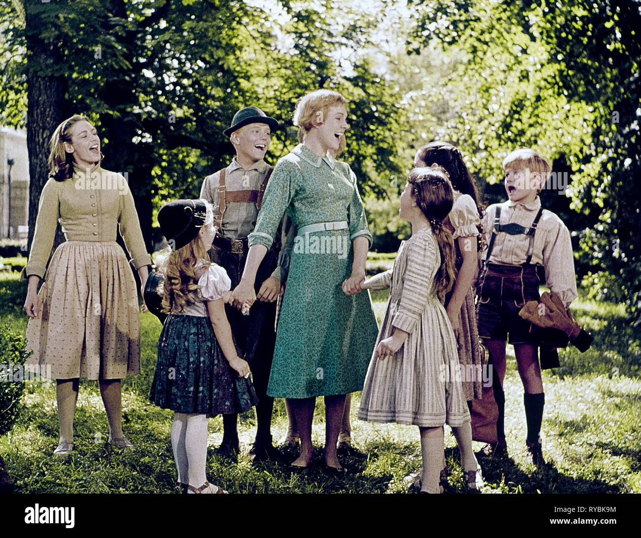 CHARMIAN CARR, KYM CARATH, Nicholas Hammond, Julie Andrews, DEBBIE TURNER, Heather Menzies-URICH,DUANE CHASE, LE SON DE LA MUSIQUE, 1965 Banque D'Images