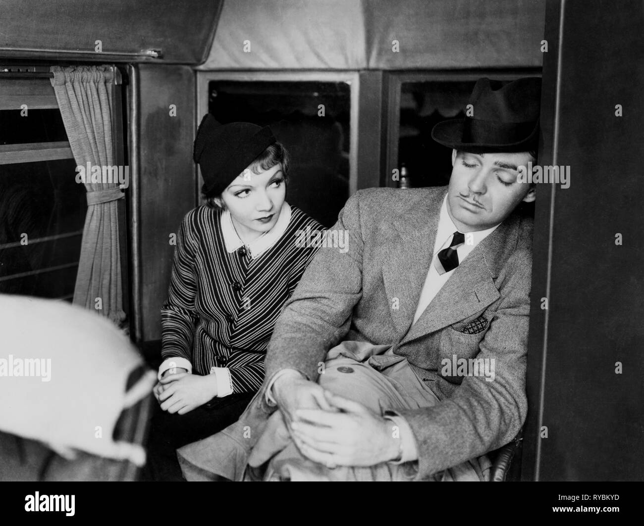 CLAUDETTE COLBERT, Clark Gable, l'espace d'une nuit, 1934 Banque D'Images