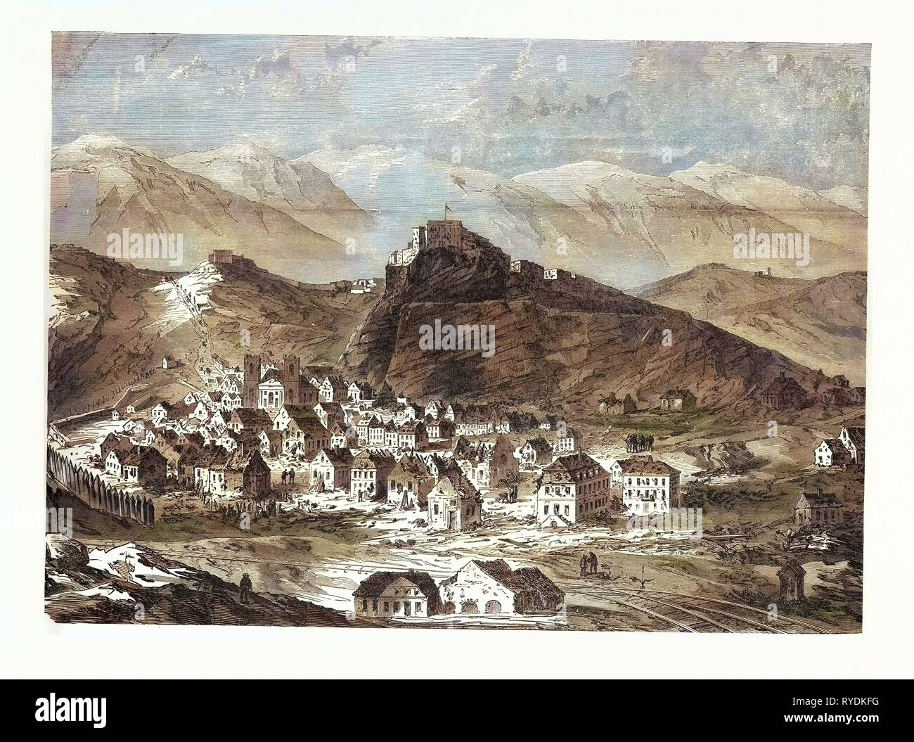 Guerre franco-prussienne : Ville et forteresse de Belfort après la mise à disposition le 18 février 1871. De gauche à droite : le Fort La Miotte, Fort La Justice, le château, Fort Hautes-Perche Basses-Perche, Fort, France Banque D'Images