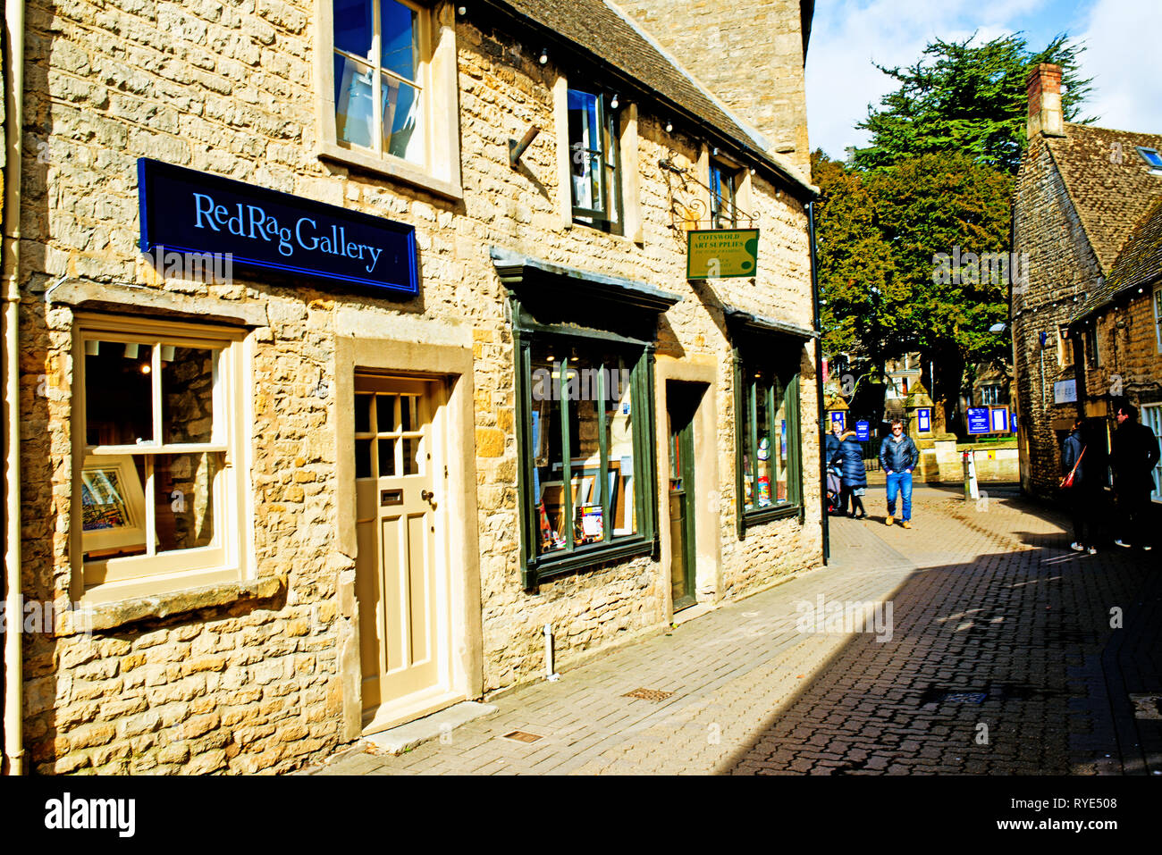 Chiffon rouge Gallery, Stow on the Wold, Cotswolds, Gloucestershire, Angleterre Banque D'Images