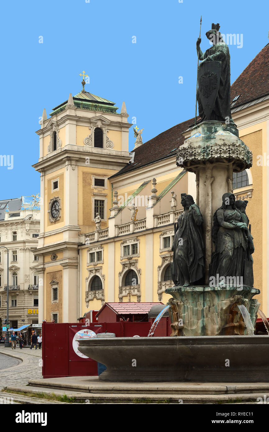 Vienne, Autriche - 22 juin 2018 : Jasomirgott monument situé en face de l'Église écossaise sur la place Freyung à Vienne - Autriche. Banque D'Images