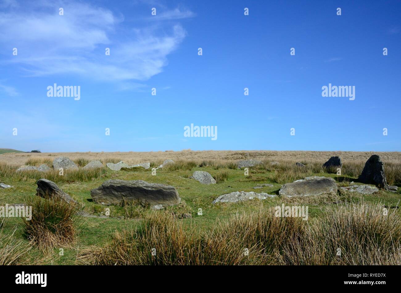 Le cercle de pierre Llechart Carn Cairn Anneau fin du néolithique ou au début de l'âge du Bronze circle Pontardawe Glamorgan Wales Cymru UK Banque D'Images