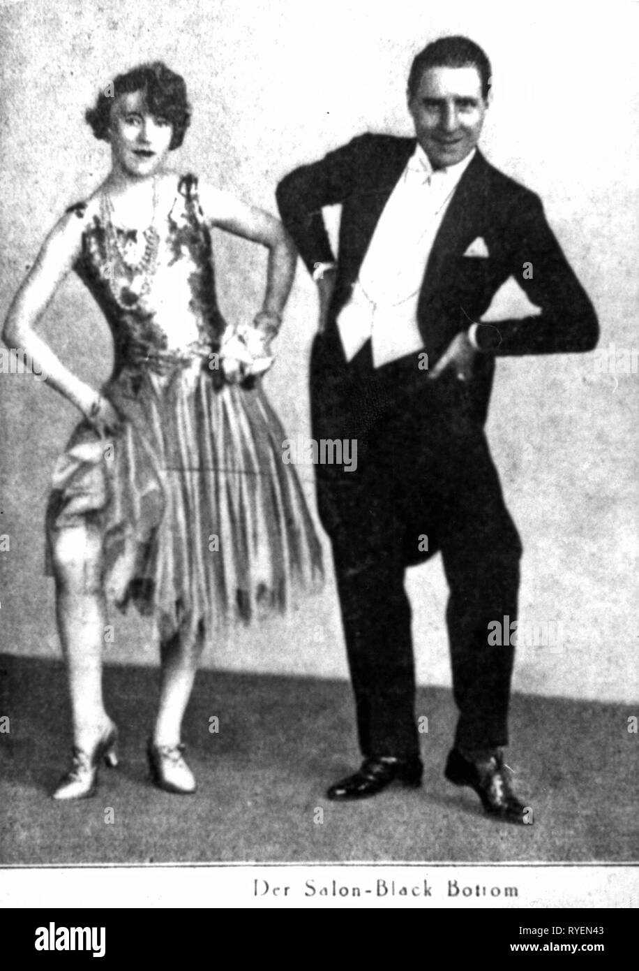 La danse, fond noir, la danse en couple, en Allemagne, en 1926 / 1927, Additional-Rights Clearance-Info-Not-Available- Banque D'Images